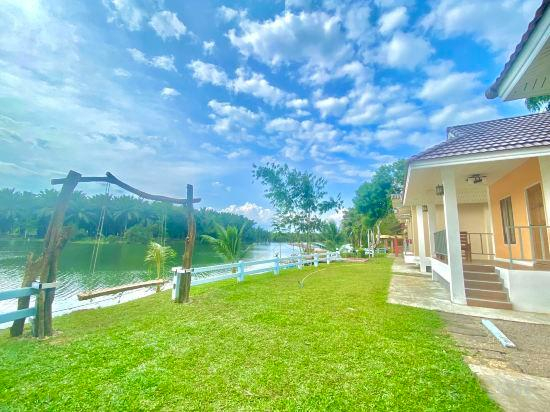 2, Sirikwan Resort, Tha Sae
