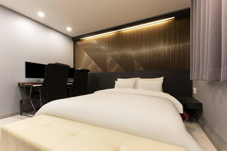 Bedroom 3, Incheon (Seoknam-dong) Bank, Seo