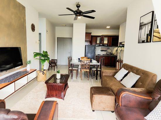 4, Putrajaya Dwiputra 6 Plus 1 PAX Fully Air-Con, Kuala Lumpur