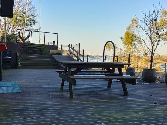 2, Riverside Guesthouse, Pyeongtaek