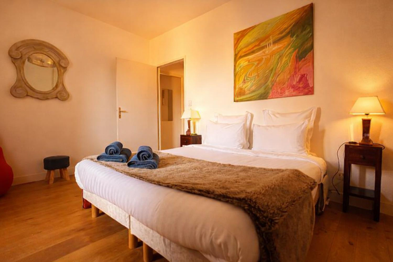 Bedroom 2, La Salamandre - Un ecrin medieval pour vos souvenirs - Imaginez-vous, reveille par le murmure de Sar, Dordogne