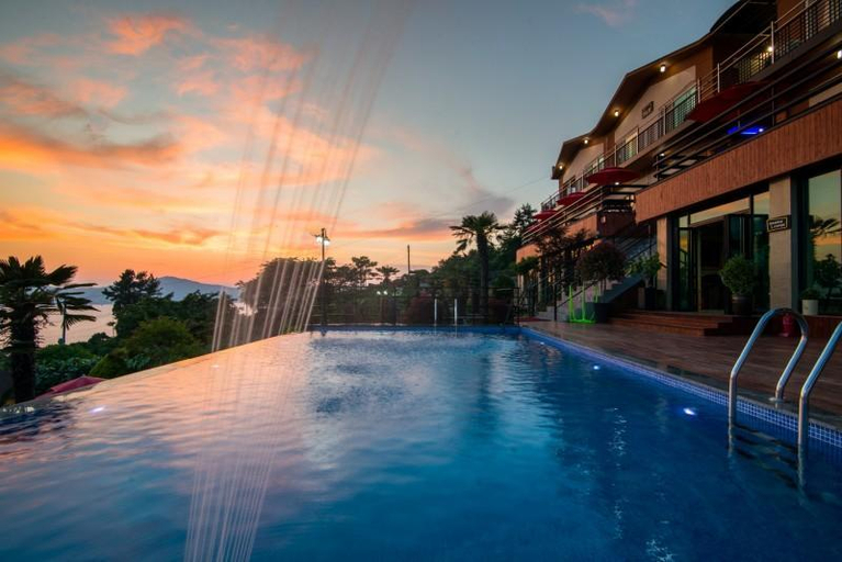 Others 5, Namhae Skyblue Sea Pension, Namhae
