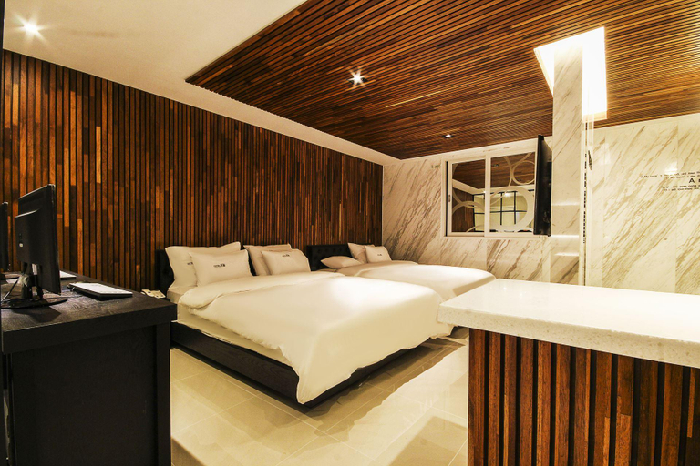 Bedroom 2, Daegu Northern Station Hotel Today Drive-in, Buk