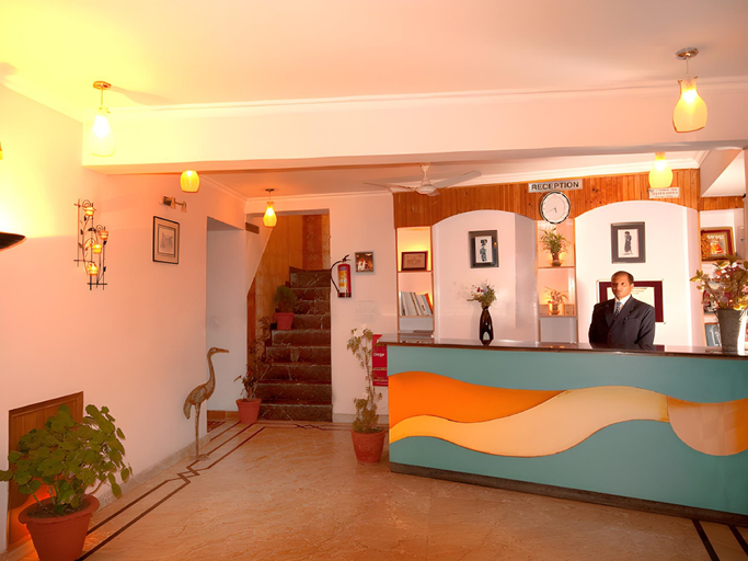 Public Area, Ranikhet Inn, Almora