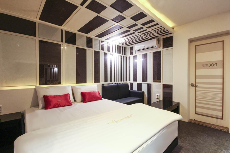 Bedroom 3, Gyeongsan Plus Oncheon, Gyeongsan