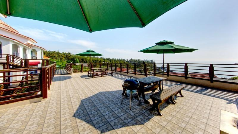 Others 2, Taean Maison de Mer Pension, Taean
