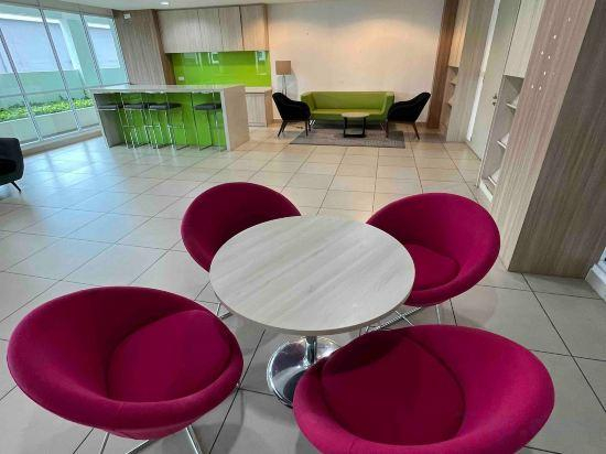 5, M9 Prime Suite@H20 Medalla CittaMall SubangAirport, Petaling Jaya