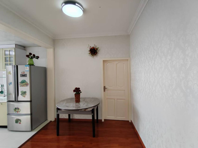 Food & Drinks, Central Street Apartment, Harbin