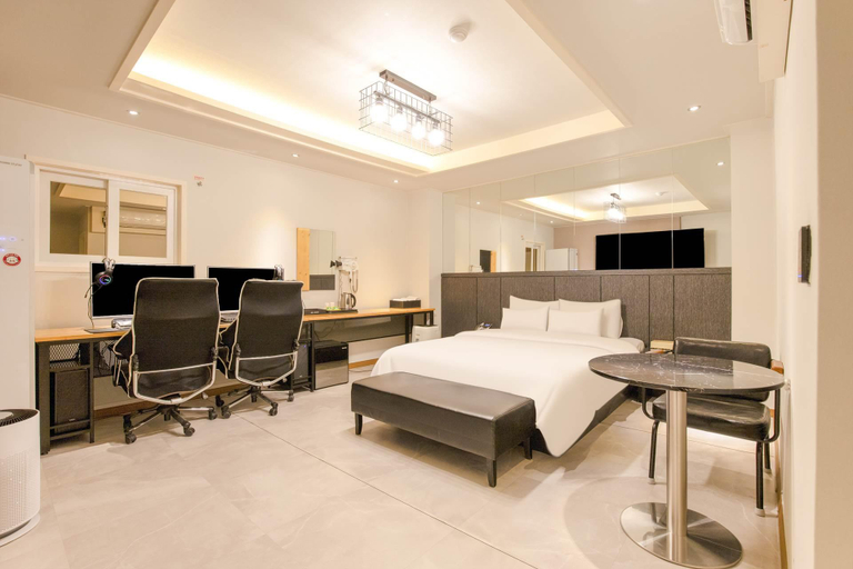 Bedroom 3, Ansan Gojandong Hill House, Hwaseong