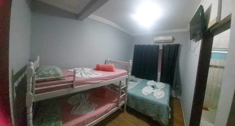 Room 4, Pousada Ilha do Itacolomi, Penha