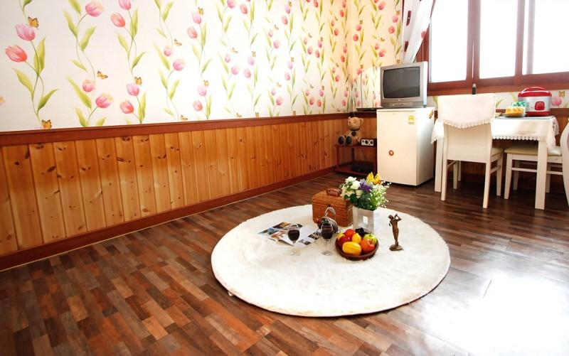 Others 4, Taean New Green Pension, Taean