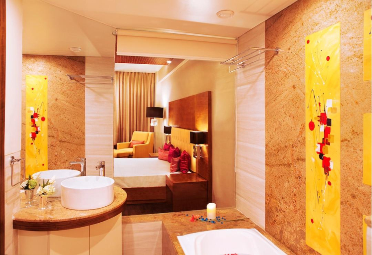 Bathroom 2, Palette - The Grand Sita, Gondiya