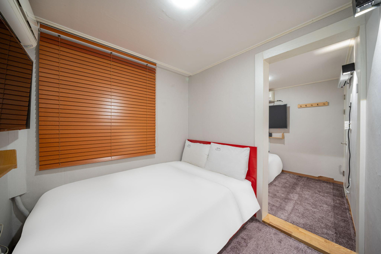 Bedroom 2, Daegu Dongchon Amusement Park Prada Stay , Dong