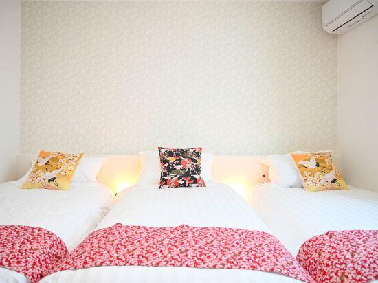 5, Yodogawa Flower Private Accommodation, Osaka