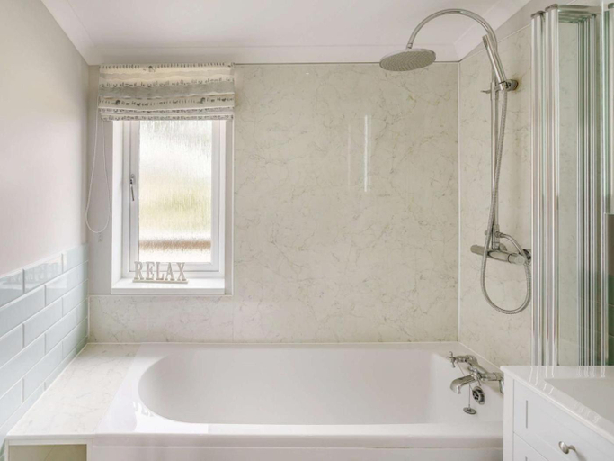 Bathroom 2, 3 Bed in St. Andrews oc-88420, Fife