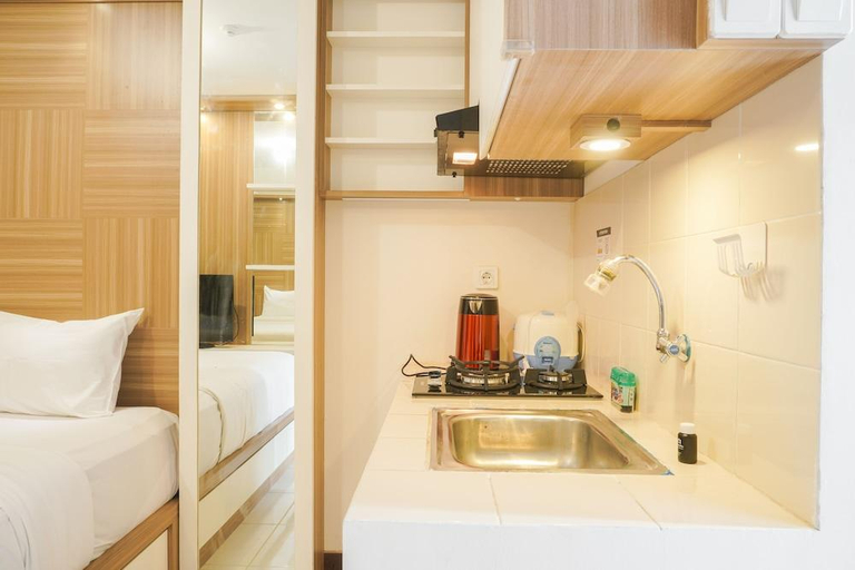 3, Nice and Cozy Studio at Cinere Resort Apartment, Depok