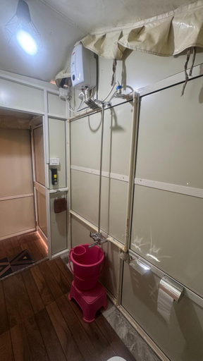 Bathroom 4, ARANYAM by StarGlaze Retreat, Satara