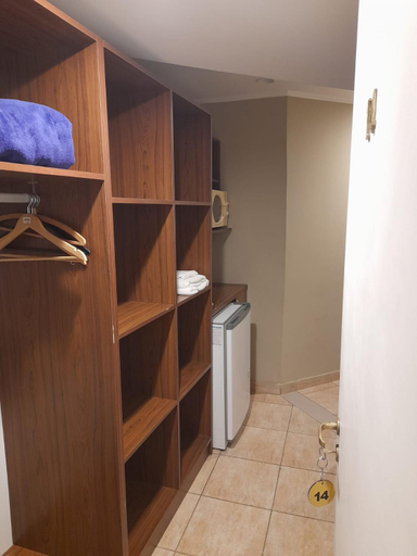 Others 2, Curahue Apart Hotel, Tandil