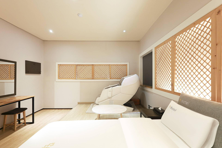 Bedroom 4, Gongju (Donghaksa) Hotel Bandi, Gongju