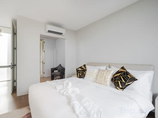 2, Xman Xinggong 6 +1 Bed 5 Bath Pool Villa Privacy and Freedom Coexist, Wattana