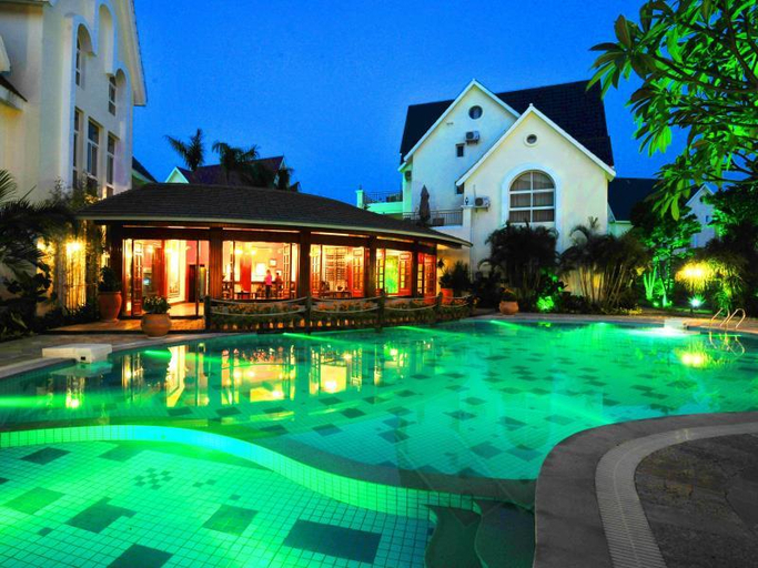 Sport & Beauty 2, Beihai Sufubi Gallery Hotel, Beihai