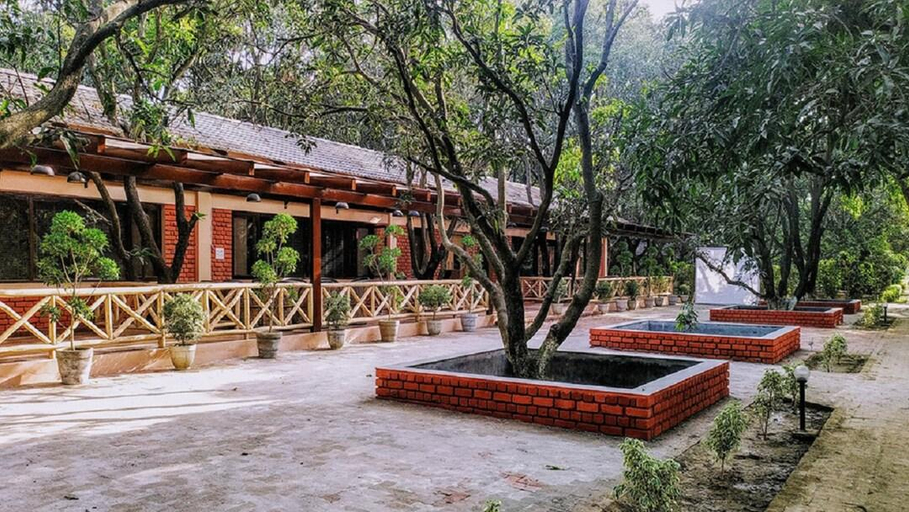Others 2, Baghaan Orchard Retreat, Hapur