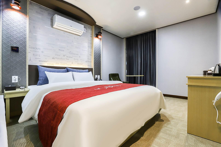 Bedroom 2, Yangju K Plus Hotel, Yangju