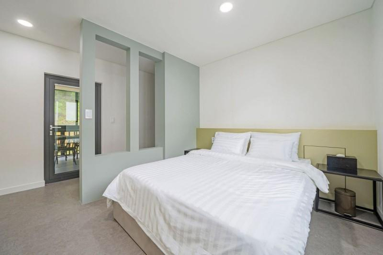 Bedroom 2, Yangpyeong Uno House Pool Villa, Hongcheon