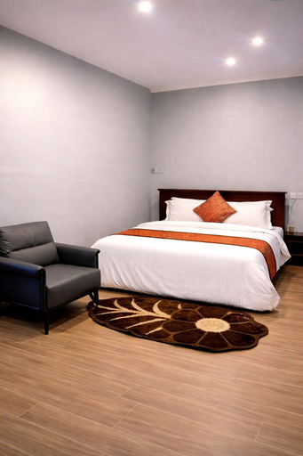 Room 3, Viks Court, Cape Coast