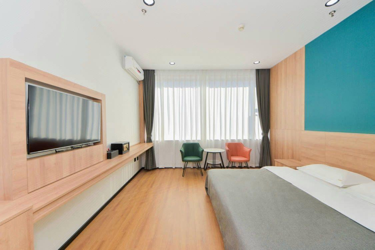 Bedroom 2, Fairyland Hotel (Dali Erhai Park Railway Station), Dali Bai