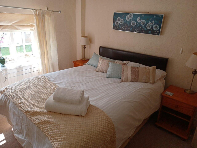 Bedroom 2, Winchester Arms, Somerset