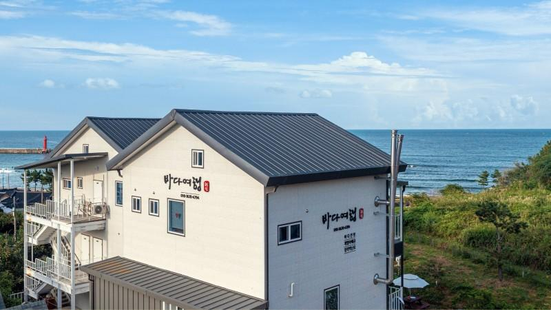 Exterior & Views 1, Yangyang Sea Travel Pension, Yangyang