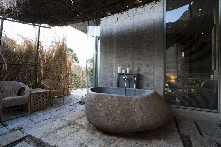 Bathroom 4, Wandering Walls, Pingtung