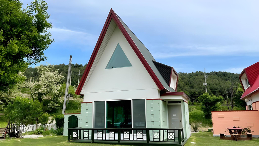 Exterior & Views 1, Yangyang Star Over the Sea Pension, Yangyang