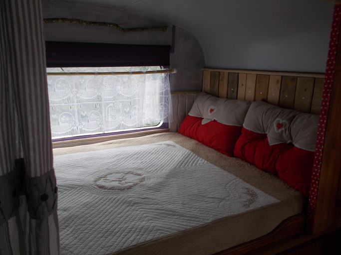 Bedroom 4, Le Clos des Epinettes, Loir-et-Cher