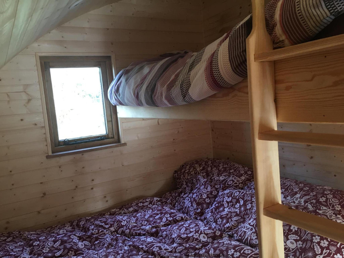 Bedroom, Brynllwyd Glamping, Ceredigion