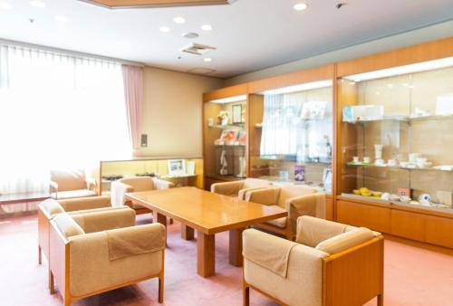 Others 5, Dai-Ichi Inn Shinminato, Imizu