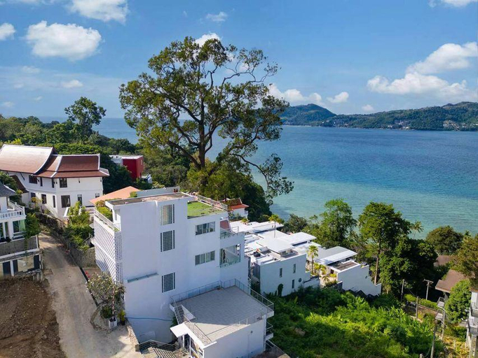 5, WIN HOUSE IN PATONG, Phuket Island