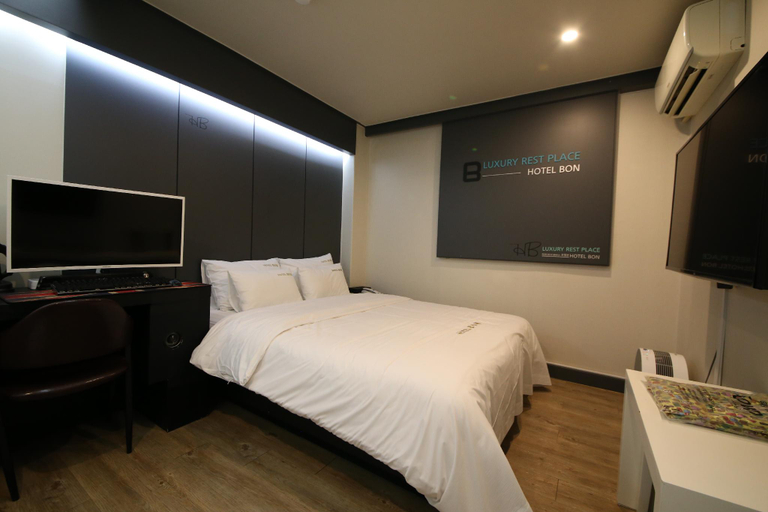 Bedroom 2, Daejeon Hotel Bon, Dong
