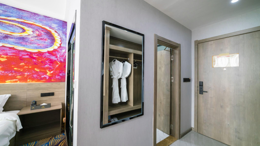 Bedroom 2, Shang Shuai Business Hotel, Foshan