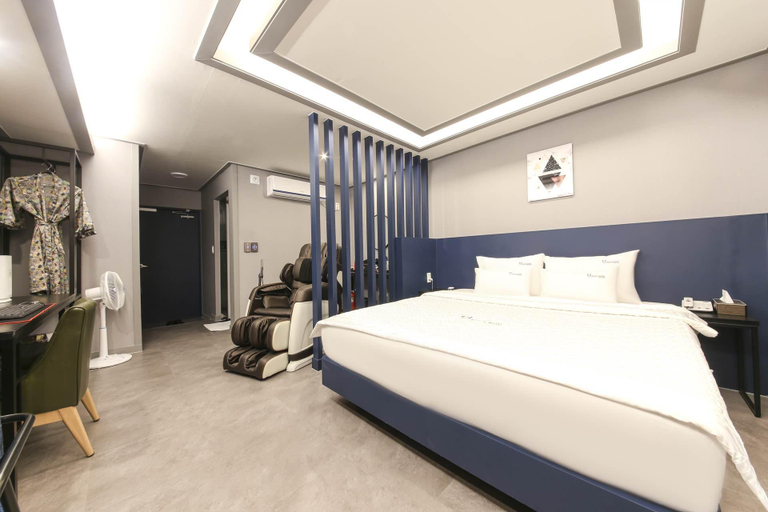 Bedroom 3, Ulsan Yeongnam Alps Bravo Hotel, Ulju
