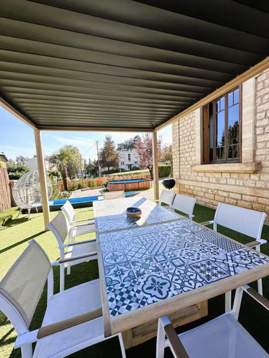 Others 5, Duplex Artienzo · Terrasse & Cœur de Sarlat, Dordogne