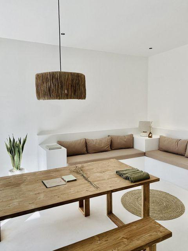 Others 4, Villa Enda, Badung