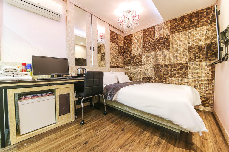 Bedroom 4, Suwon Station Provence 22st, Suwon