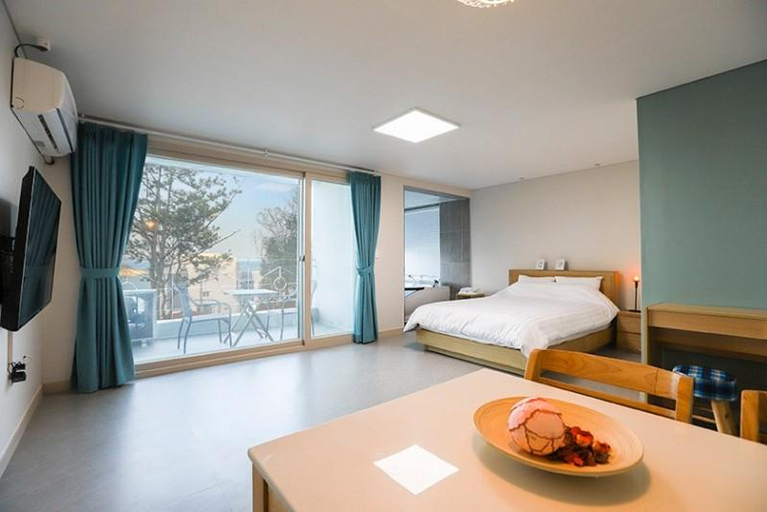Bedroom 2, Yeosu Lamer Pension, Yeosu