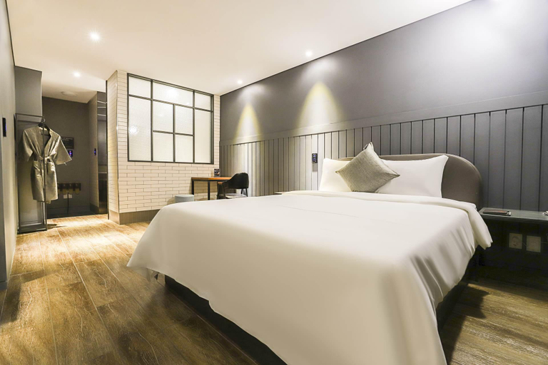 Bedroom 3, Namyangju Lake Drive-in Motel, Namyangju