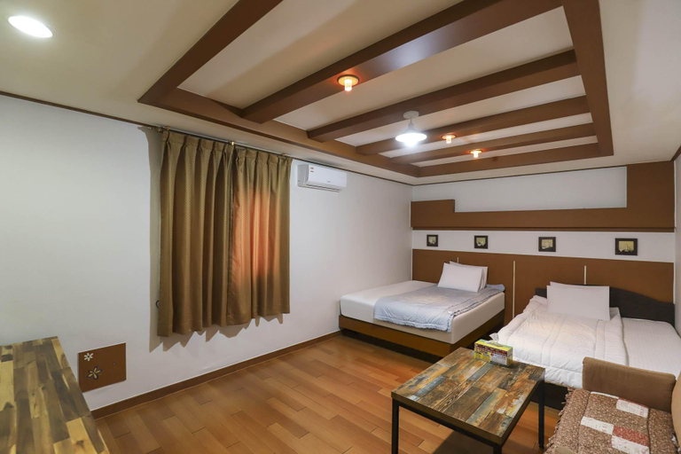 Bedroom 2, Daejeon Yucheon Full House, Dong