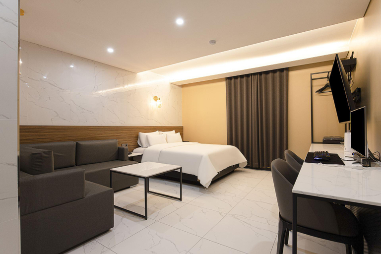 Bedroom 2, Hwagok Thermo, Gangseo