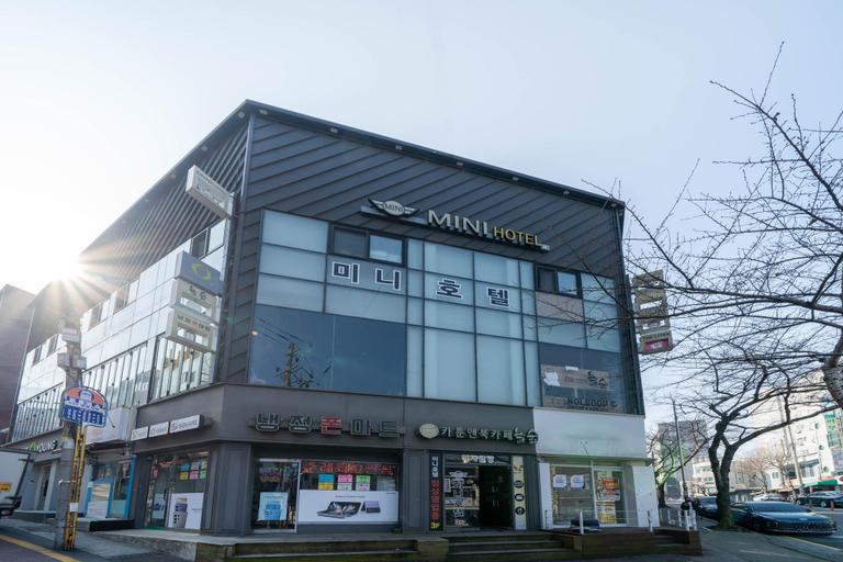 Exterior & Views, Busan Jurye Hotel Mini, Sasang