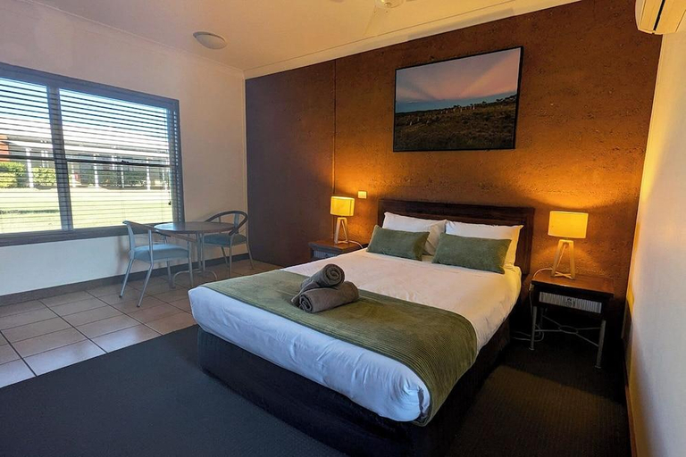 Bedroom 3, Gidgee Inn Motel, Cloncurry